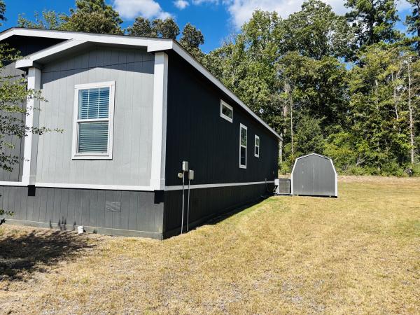 2023 Clayton 32DEV28523A Mobile Home