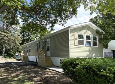 Mobile Home at 375 Woodland Dr Oakland Charter Township, MI 48363