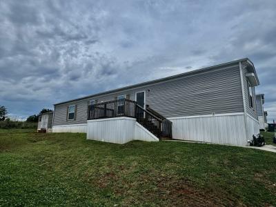 Mobile Home at 2553 Secretariat Way Lot Sec2553 Sevierville, TN 37876