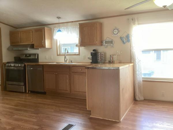 2000 Dutch 29743E Mobile Home
