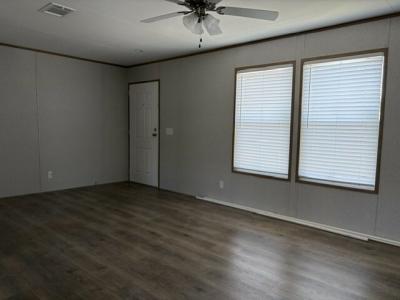Photo 5 of 6 of home located at 1601 E Slaughter Ln. #441 Austin, TX 78747