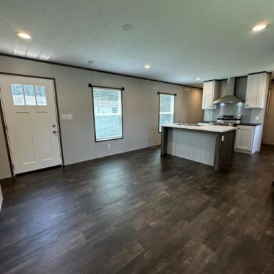 Photo 4 of 23 of home located at 23 Autumn Place New Bern, NC 28562