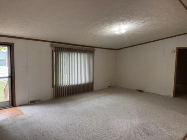1999 Patriot 81SUN28523 Mobile Home