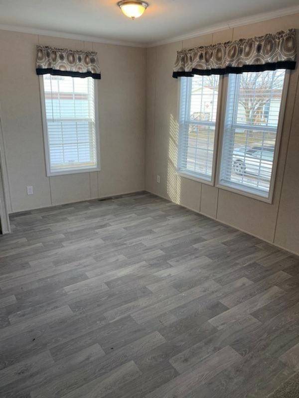 Photo 1 of 2 of home located at 27695 Tracy Rd #418 Walbridge, OH 43465