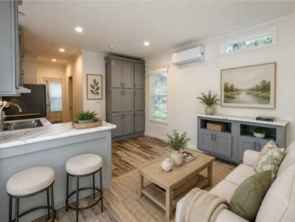 2024 SKYLINE PALM BAY RV  Home