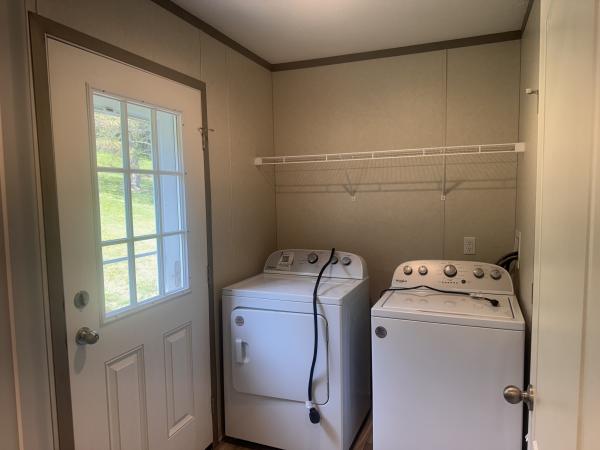 2024 Clayton 95PLH28563I(4BR) Mobile Home