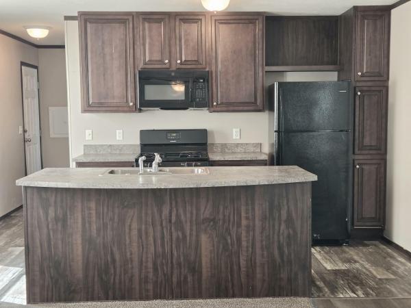 2018 Clayton Homes Inc Mobile Home For Sale