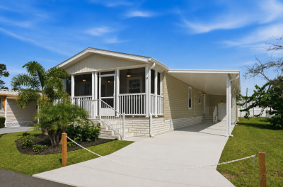 Mobile Home at 8 La Vista Drive Winter Springs, FL 32708