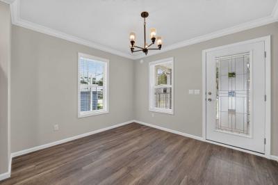 Photo 3 of 14 of home located at 63 Majorca Drive Winter Springs, FL 32708