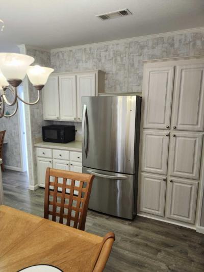 Photo 4 of 15 of home located at 1874 SE Ringo Pl Lot #514 Crystal River, FL 34429
