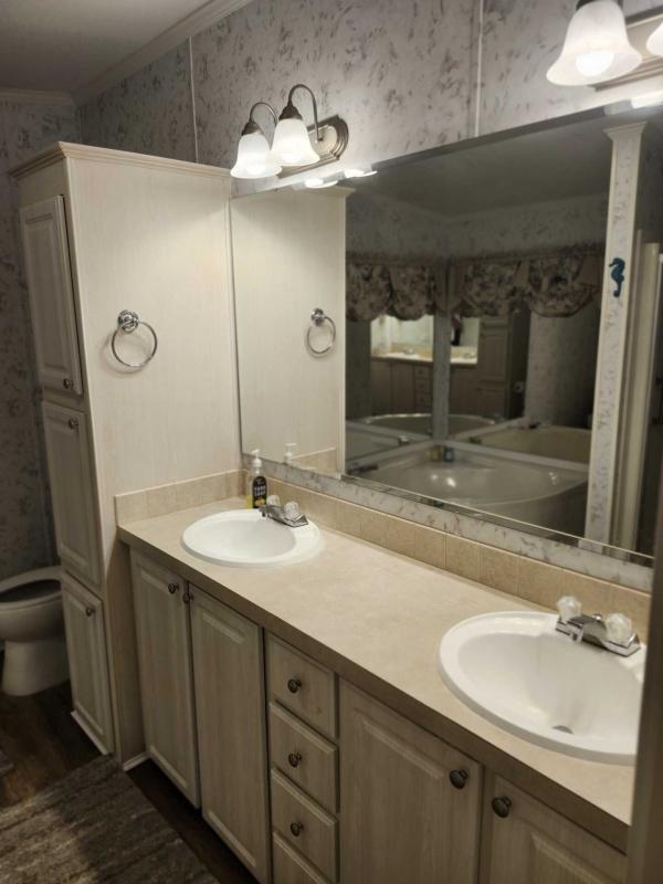 2004 MERT  Home