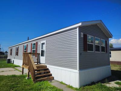 Photo 3 of 22 of home located at 7 Erin Lane Scottsbluff, NE 69361