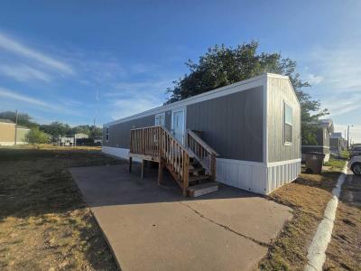 Mobile Home at 2501 Martin Luther King Dr #525 San Angelo, TX 76903