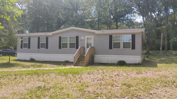 Photo 1 of 2 of home located at 12570 Pine Cone Dr. Site 49 Middlebury, IN 46540