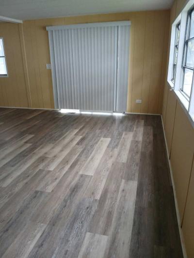 Photo 5 of 15 of home located at 9925 Ulmerton Road, #178 Largo, FL 33771