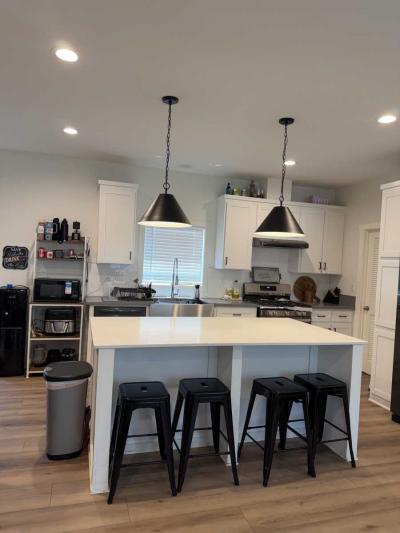 Photo 2 of 12 of home located at 5800 Hamner Ave, Spc 323 Eastvale, CA 91752