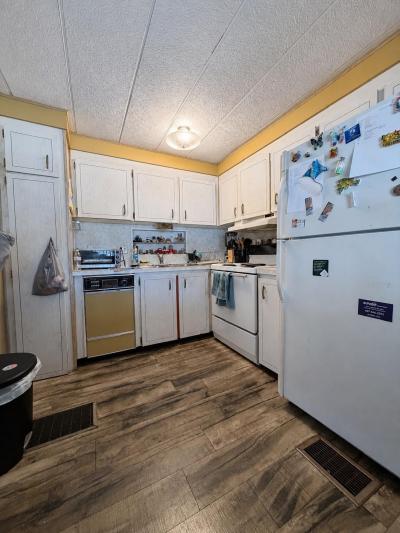 Photo 4 of 8 of home located at 2112 Tonka Dr Orlando, FL 32839
