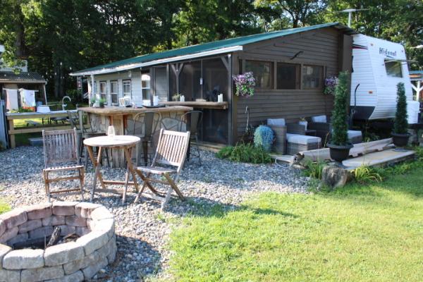 2009  Mobile Home For Sale