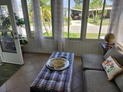 Photo 5 of 12 of home located at 1608 E. Mt. Vernon Lane Naples, FL 34110