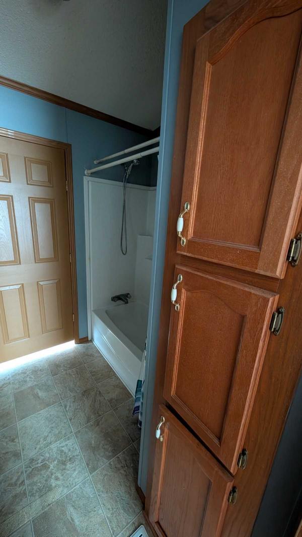 1995 Dutch Mobile Home