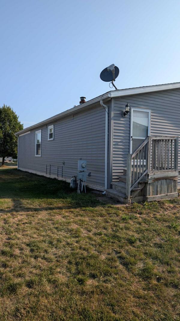 1995 Dutch Mobile Home