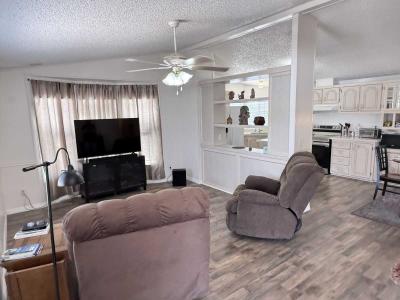 Photo 2 of 35 of home located at 167 Vance Ct Henderson, NV 89074