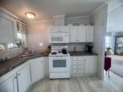 Photo 3 of 8 of home located at 2600 Harden Blvd Lot 208 Lakeland, FL 33803