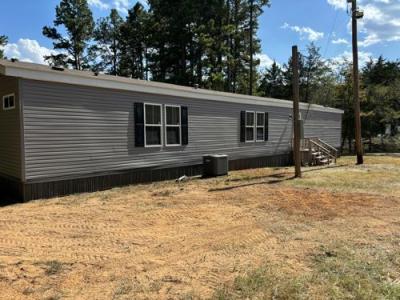 Photo 2 of 22 of home located at 1209 Skyview Lane Batesville, AR 72501