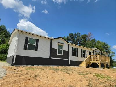 Mobile Home at 66 Neely Dr Hendersonville, NC 28792