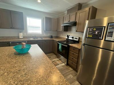 Mobile Home at 5717 N. Belleview Ave Lot Be5717 Kansas City, MO 64118