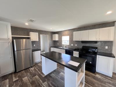 Photo 4 of 9 of home located at 168 Broken Spoke Dr Kyle, TX 78640