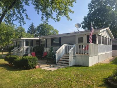 Mobile Home at 6404 Shorebreeze Drive Brighton, MI 48114