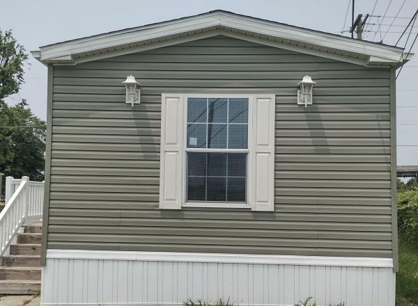Photo 1 of 2 of home located at 2066 Victory Rd. Lot 55 Marion, OH 43302