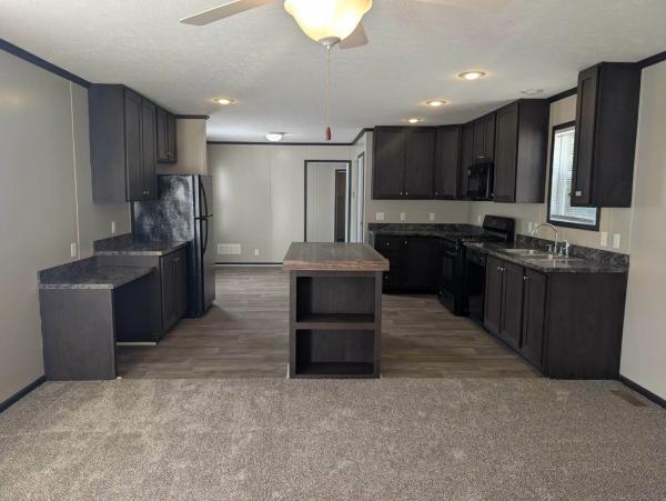 Photo 1 of 2 of home located at 2332 Redland Rd Lot 110 Indianapolis, IN 46234