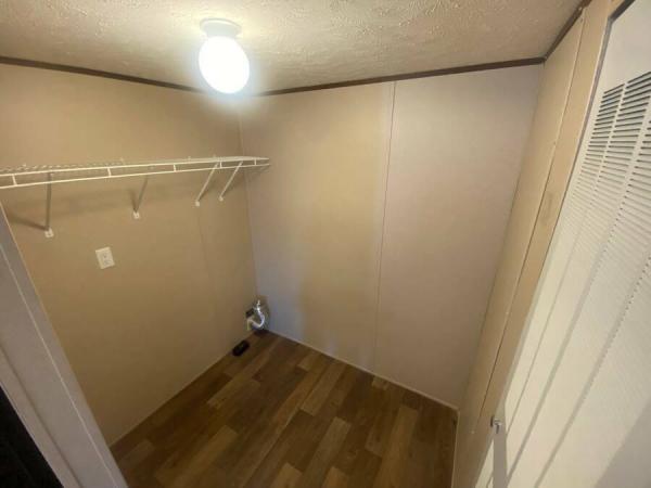 2022 97TRS14663AH22S  Home