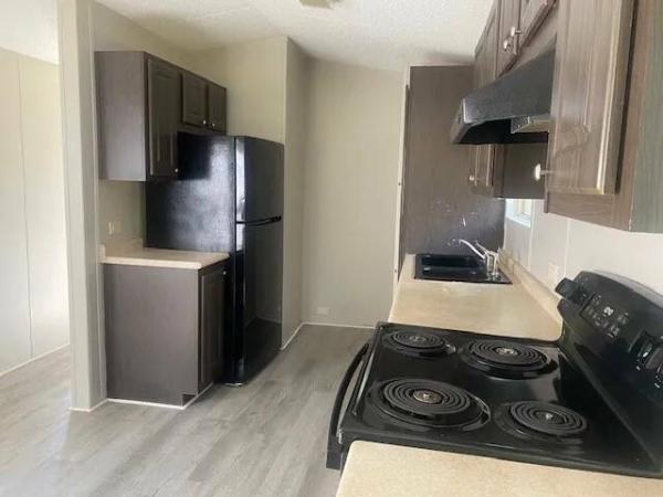 2022 S125411S01  Home