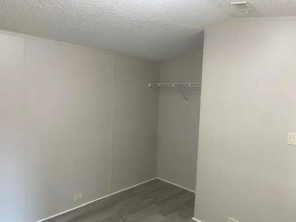 2022 S125411S01  Home