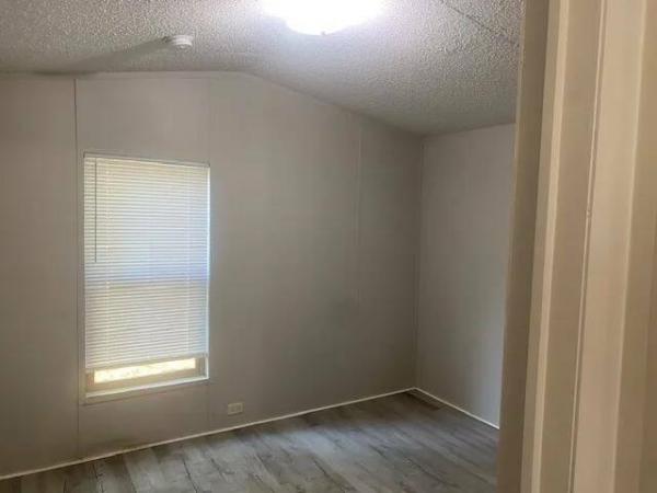 2022 S125411S01  Home