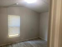 2022 S125411S01  Home