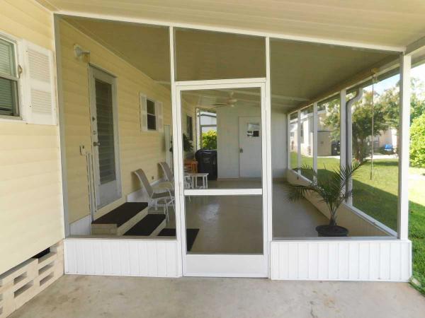 Photo 1 of 2 of home located at 1510 Ariana St, #402 Lakeland, FL 33803