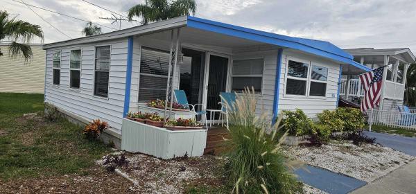 Photo 1 of 2 of home located at 3300 Alt 19 Dunedin, FL 34698