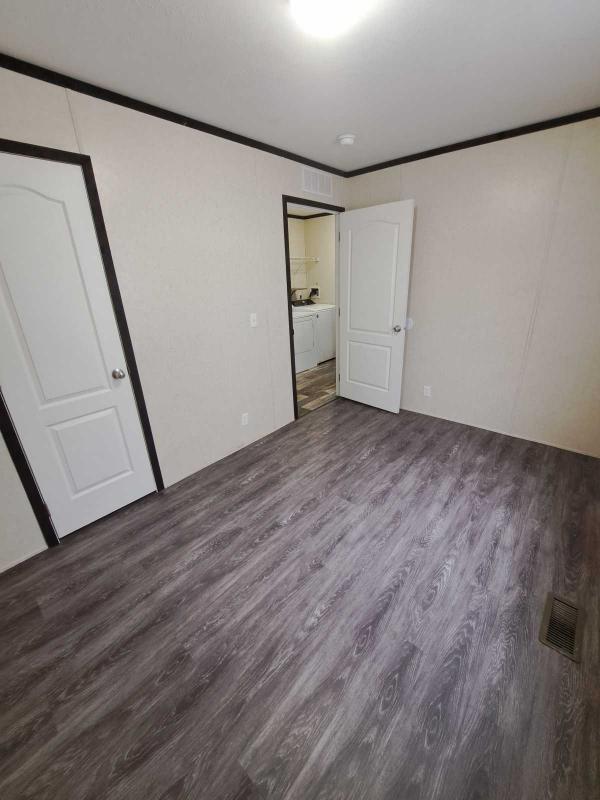 2018 Clayton The Steal Manufactured Home