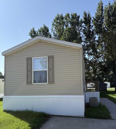 Mobile Home at 4908 Iron Gate Court Grand Forks, ND 58203