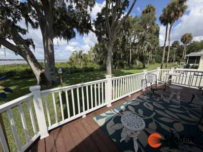 Photo 3 of 43 of home located at 2241 Lakeside Drive Leesburg, FL 34788
