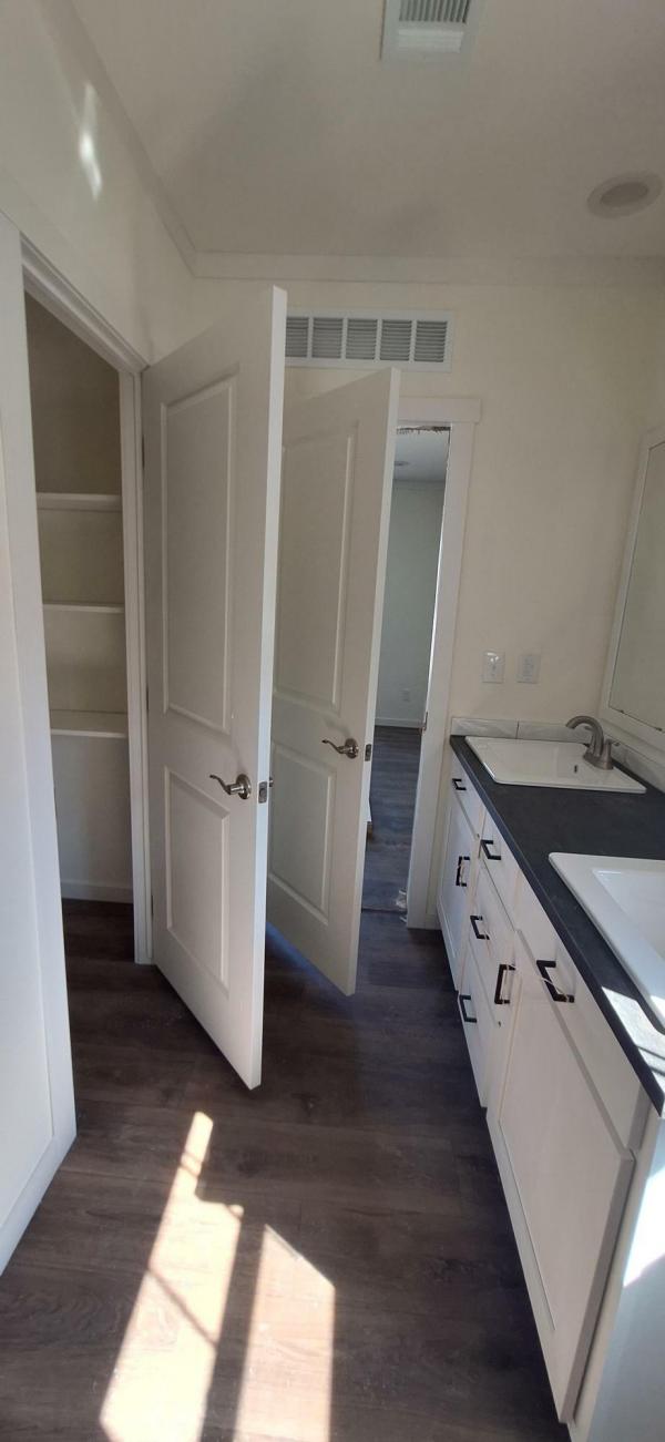 2026 Clayton Colonial 2.0 Mobile Home