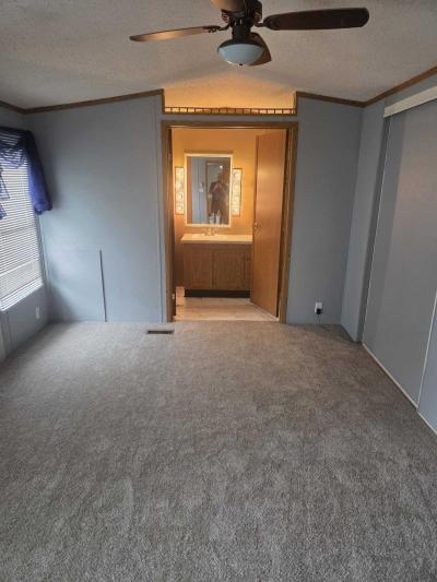 Photo 4 of 6 of home located at 8735 W Carefree Drive Pendleton, IN 46064