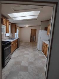 2000 Skyline Manufactured Home