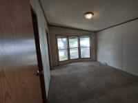 2000 Skyline Manufactured Home