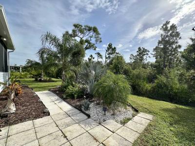 Photo 3 of 28 of home located at 12116 SW County Rd. 769 #26 Lake Suzy, FL 34269