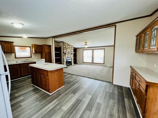 1997 Four Seasons Mobile Home For Sale